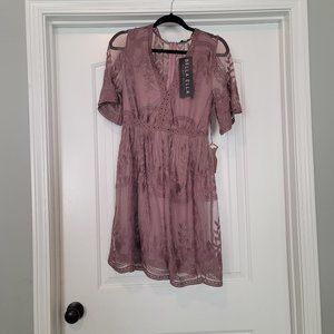 Lace dress